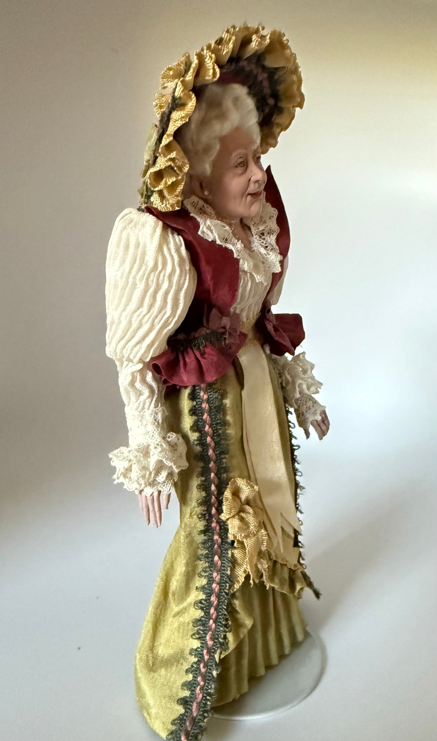 1:12 Scale Dollhouse Doll Marcia Backstrom Original