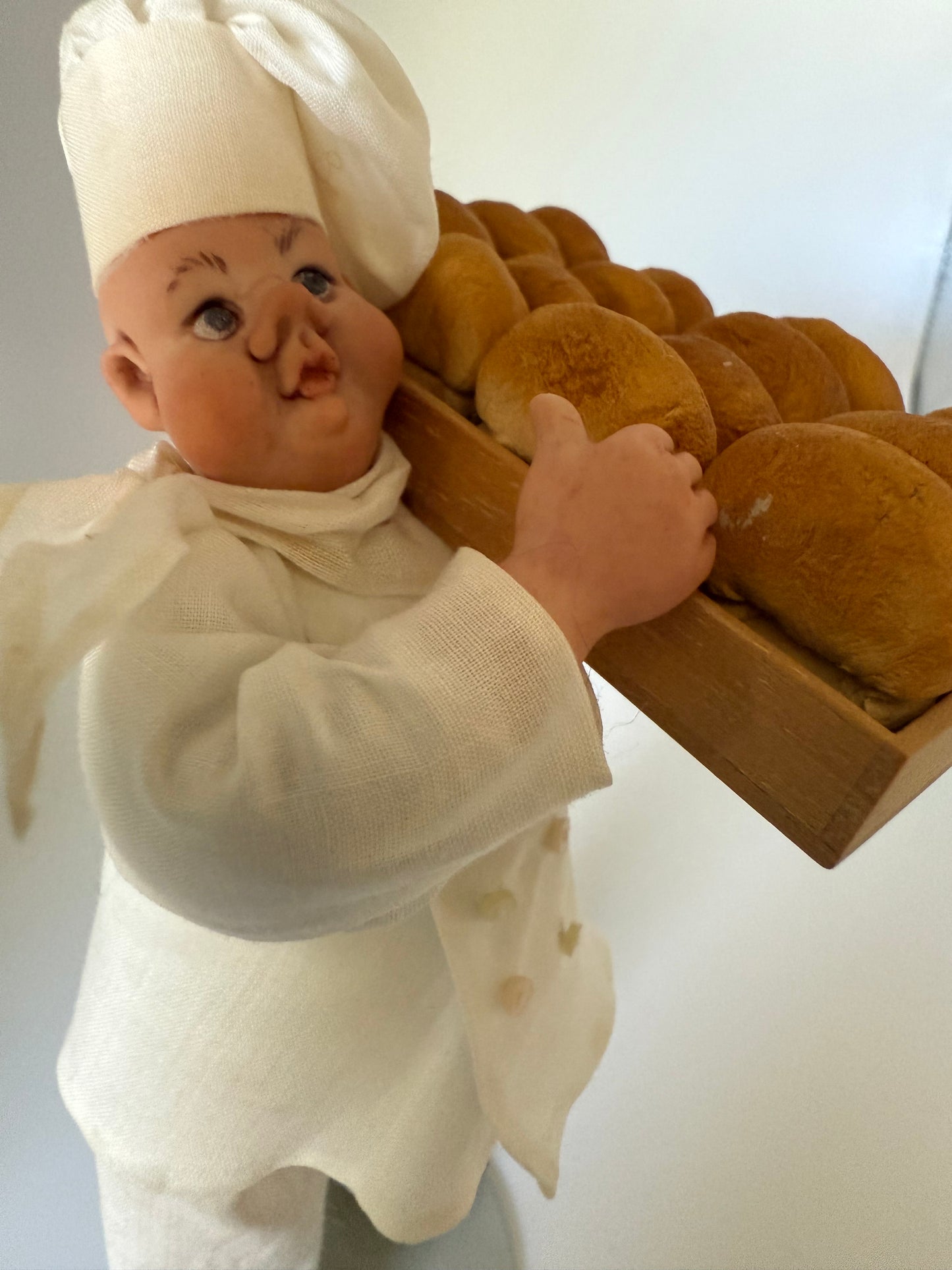 1:12 Scale Dollhouse Dolls