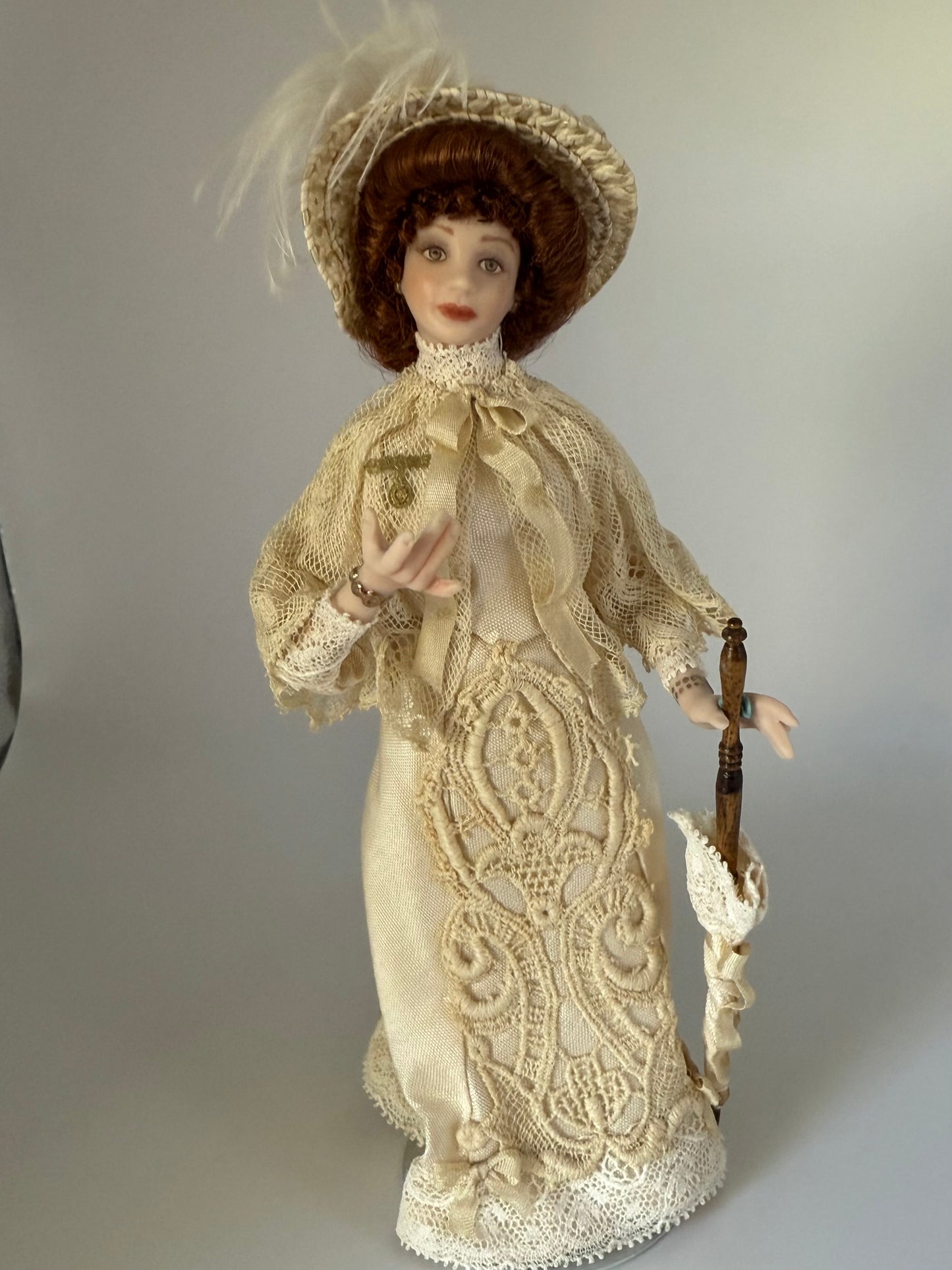 1:12 Scale Dollhouse Doll
