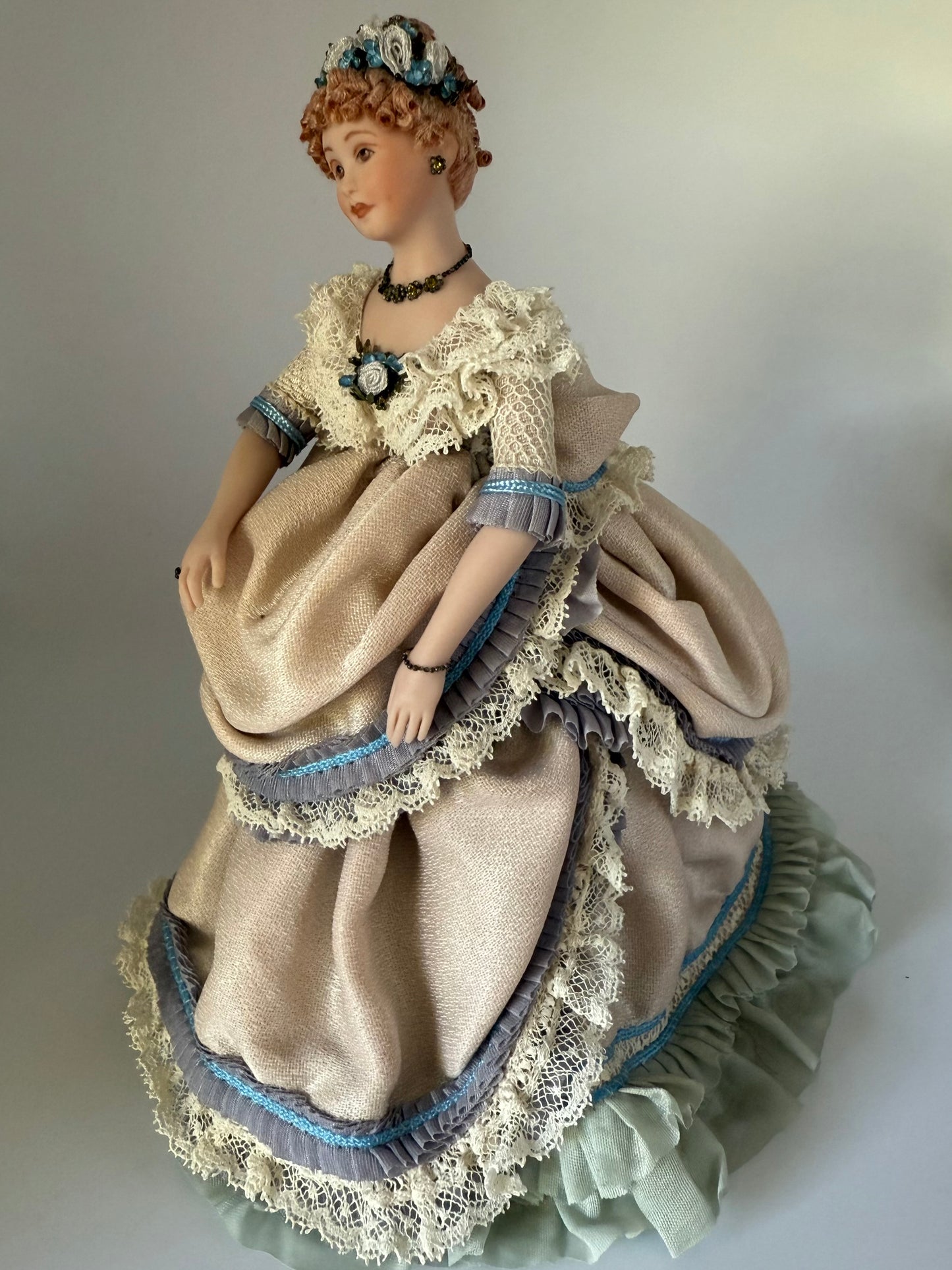 1:12 Scale Dollhouse Doll
