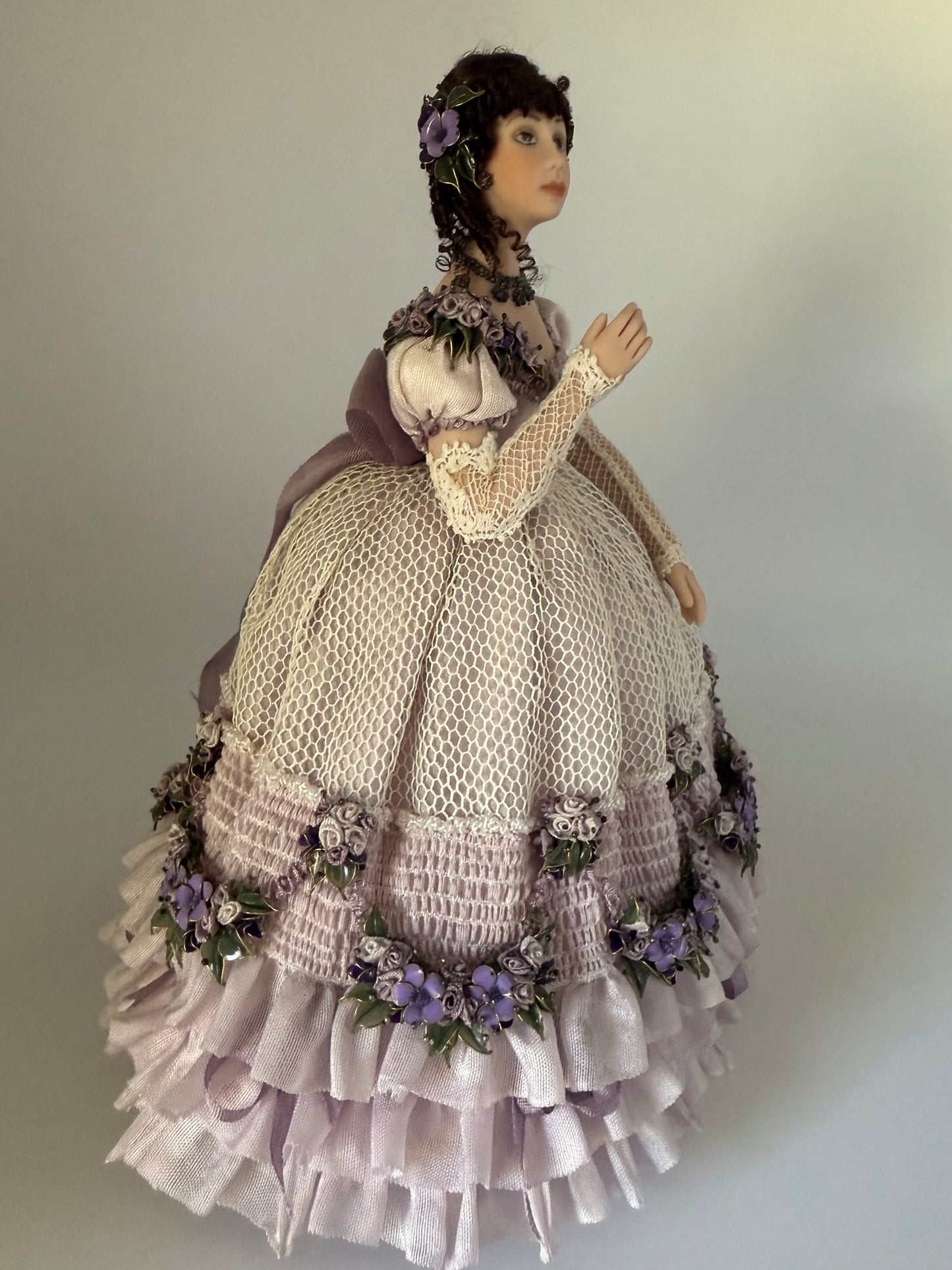 1:12 Scale Dollhouse Doll
