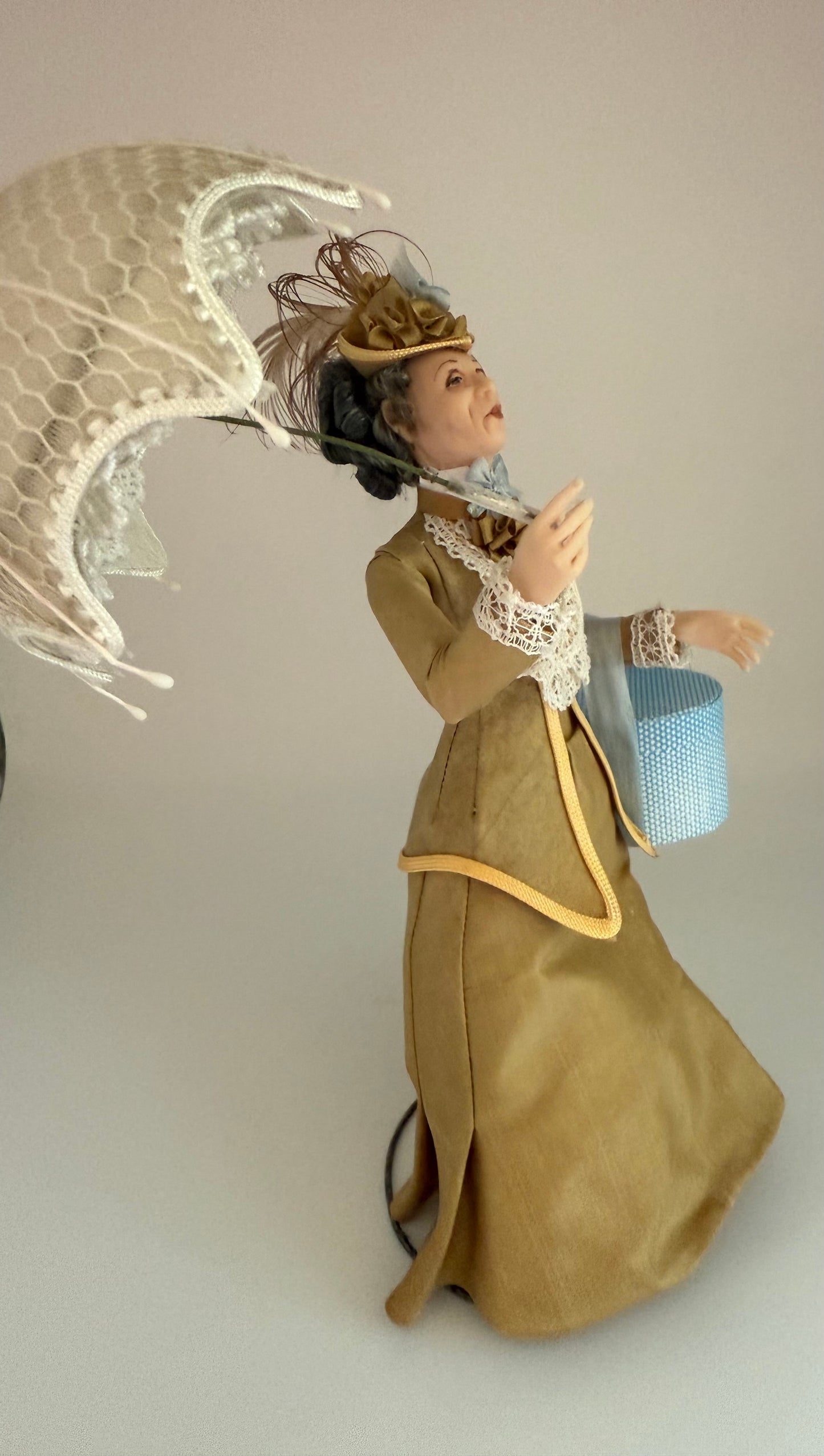 1:12 Scale Dollhouse Doll