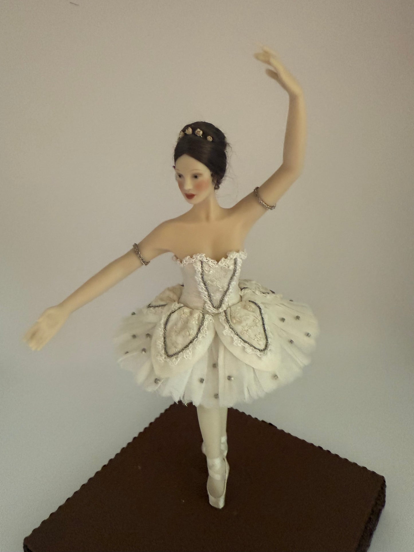 1:12 Scale Dollhouse Doll