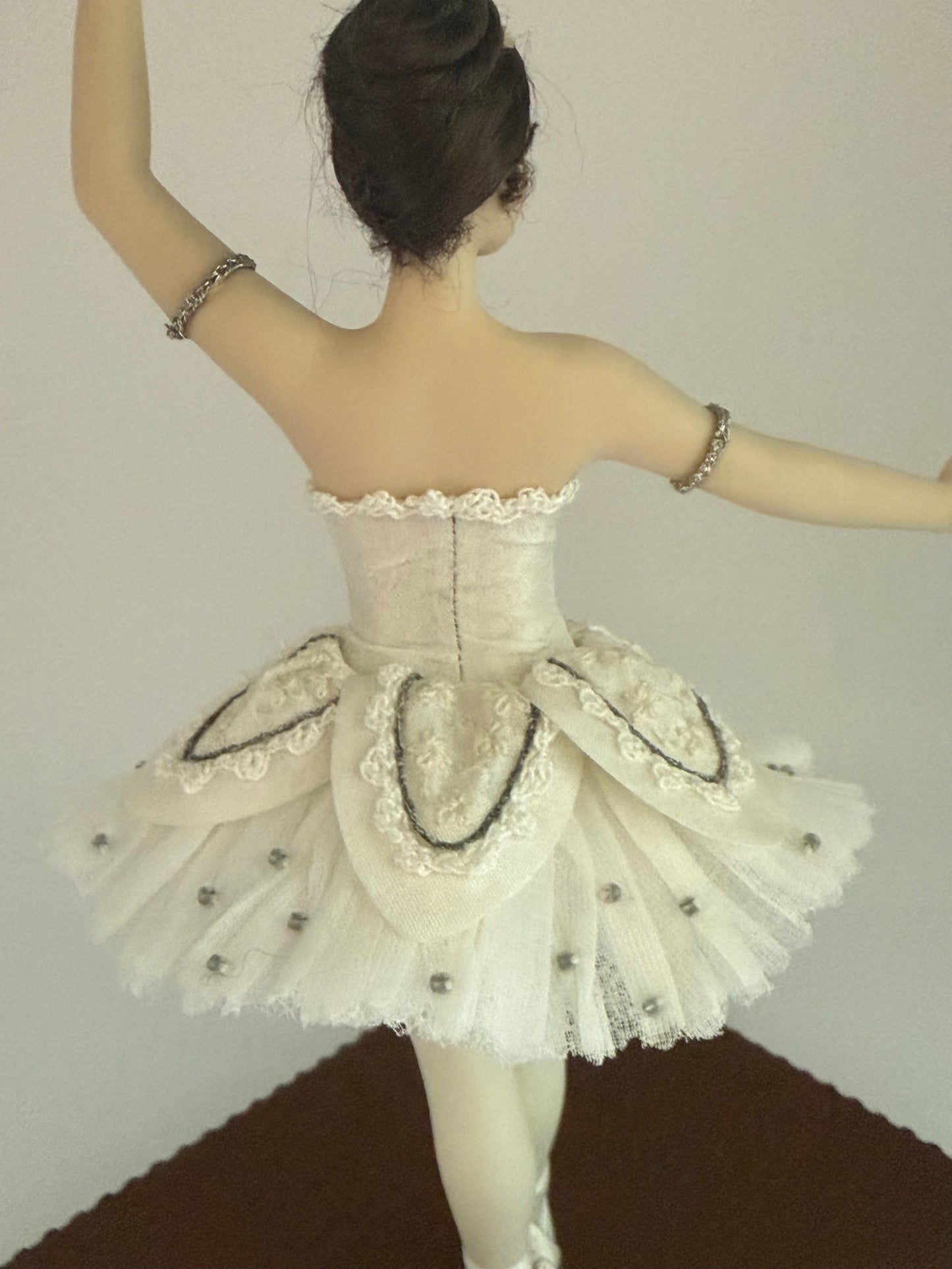 1:12 Scale Dollhouse Doll