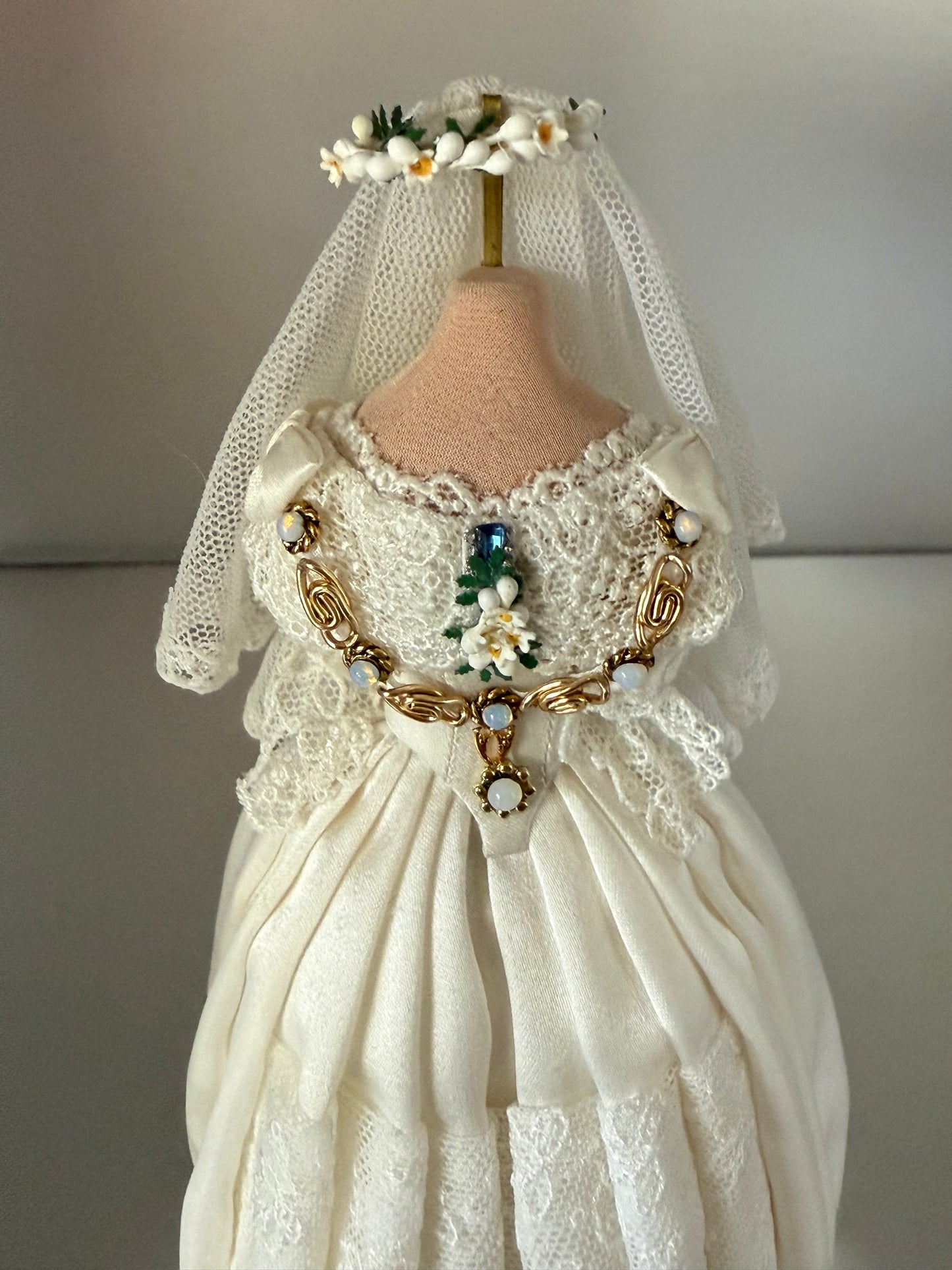 1:12 Scale Bridal Gown