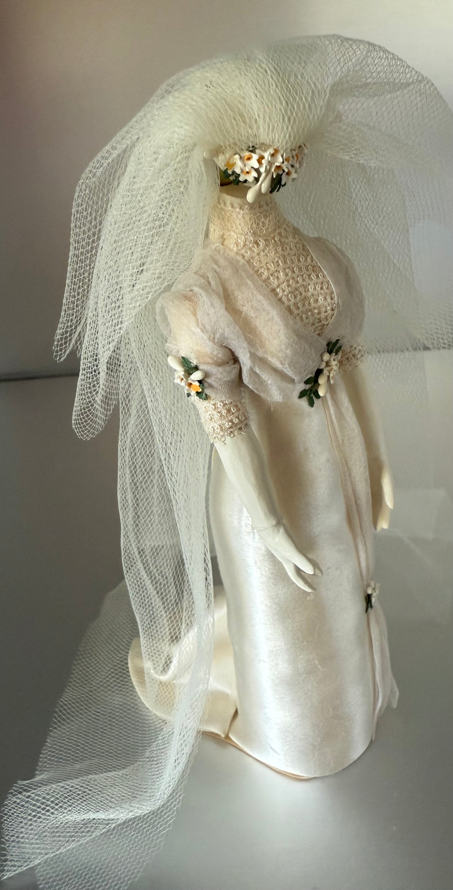 1:12 Scale Bridal Gown