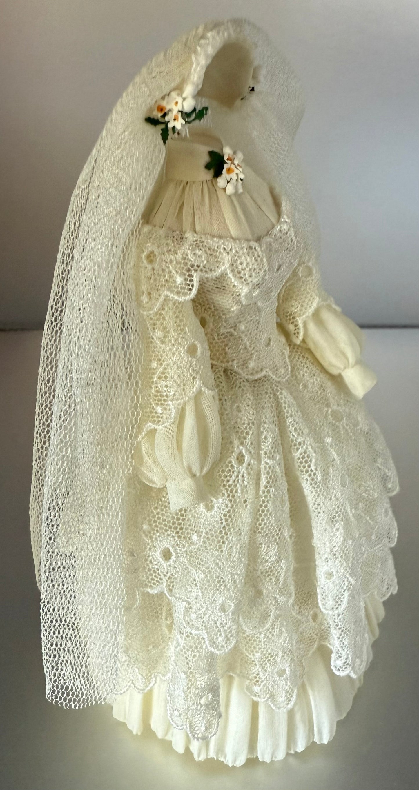 1:12 Scale Bridal Gown