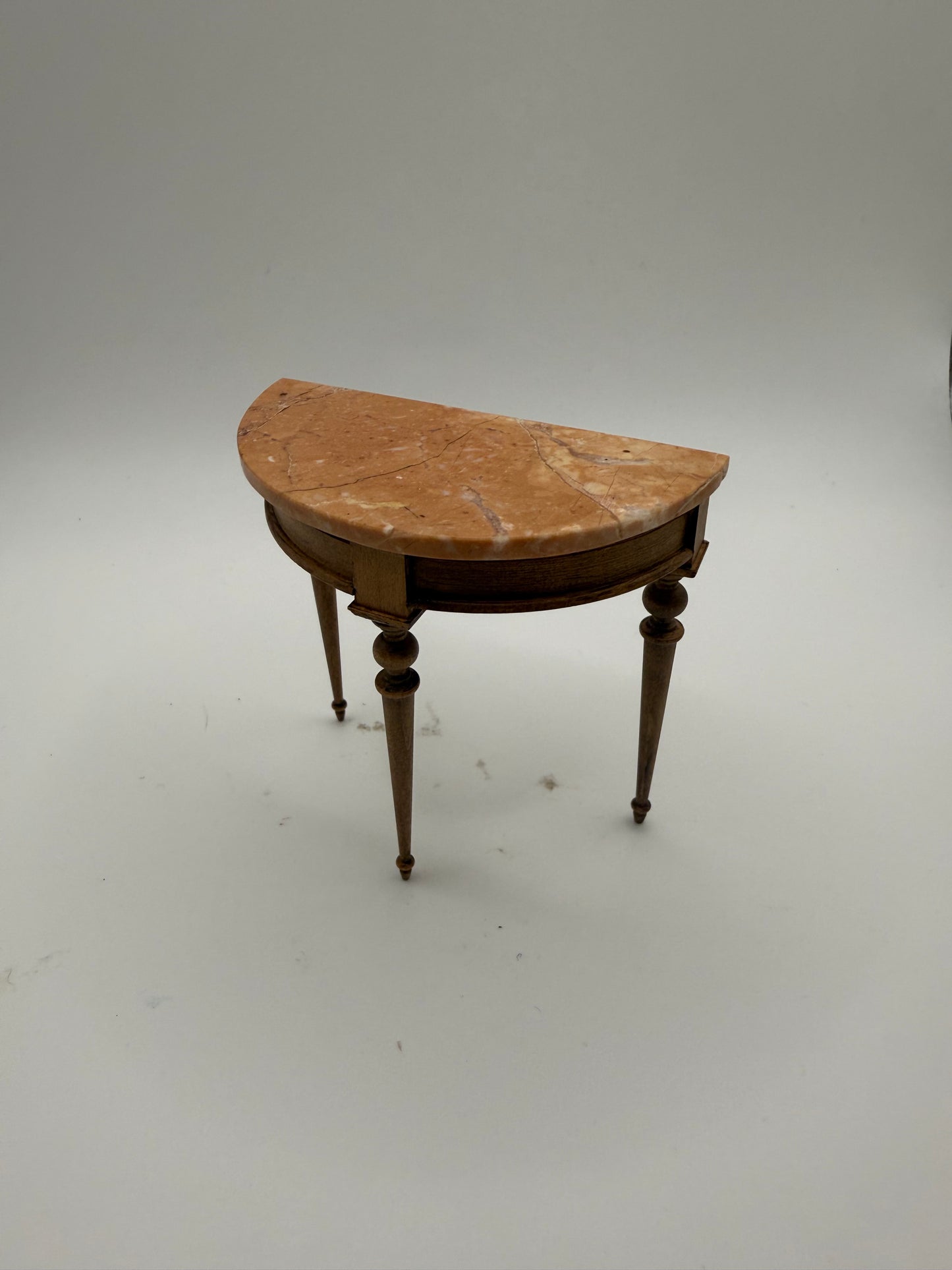 Tarjoni Marble Table