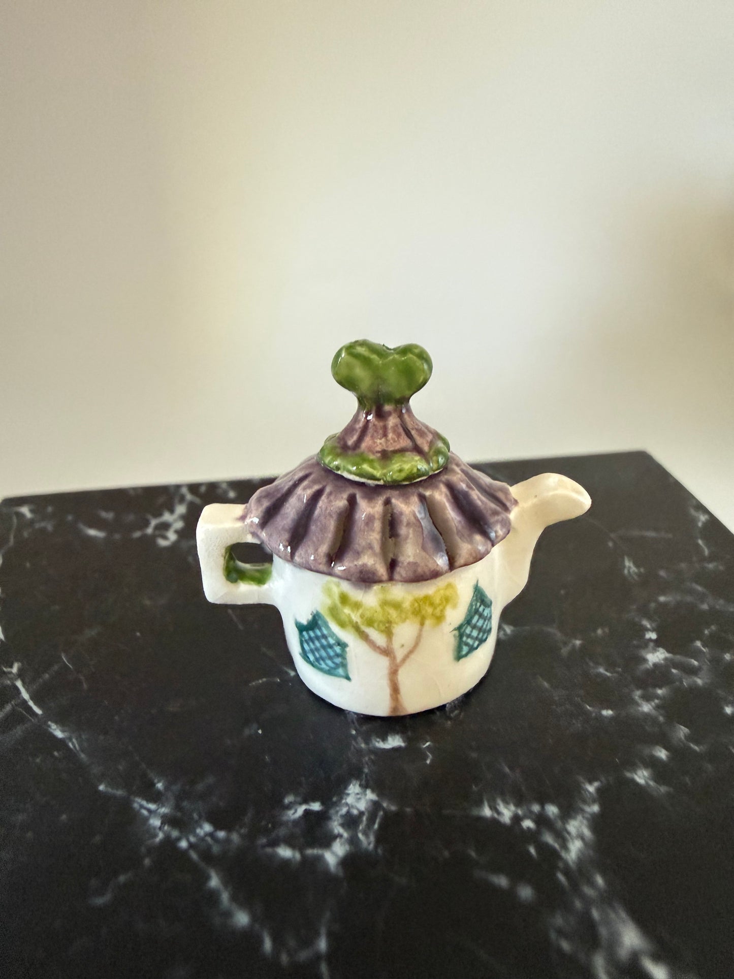 little house teapot