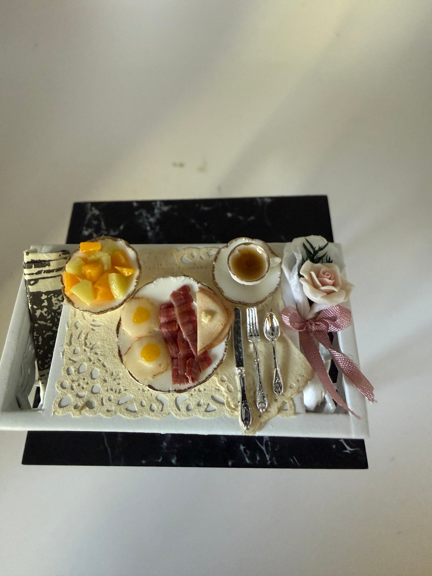 breakfast tray