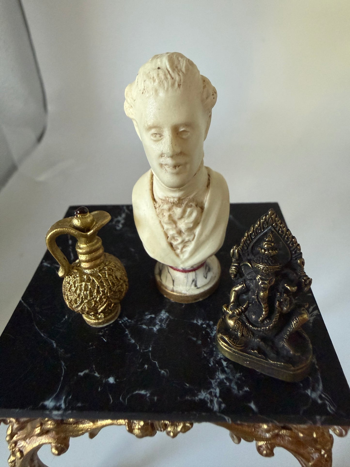 Head Bust with statues