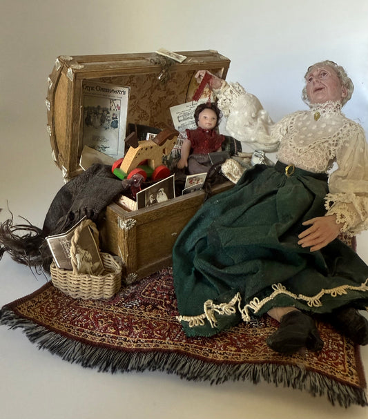 1:12 Scale Dollhouse Doll