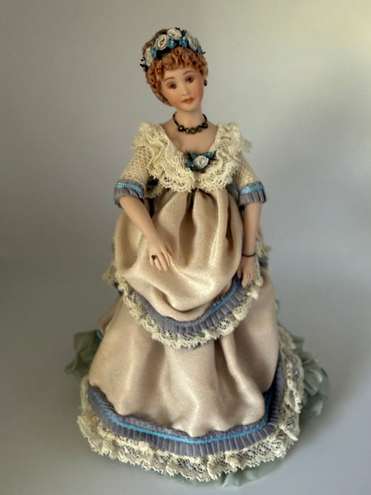 1:12 Scale Dollhouse Doll