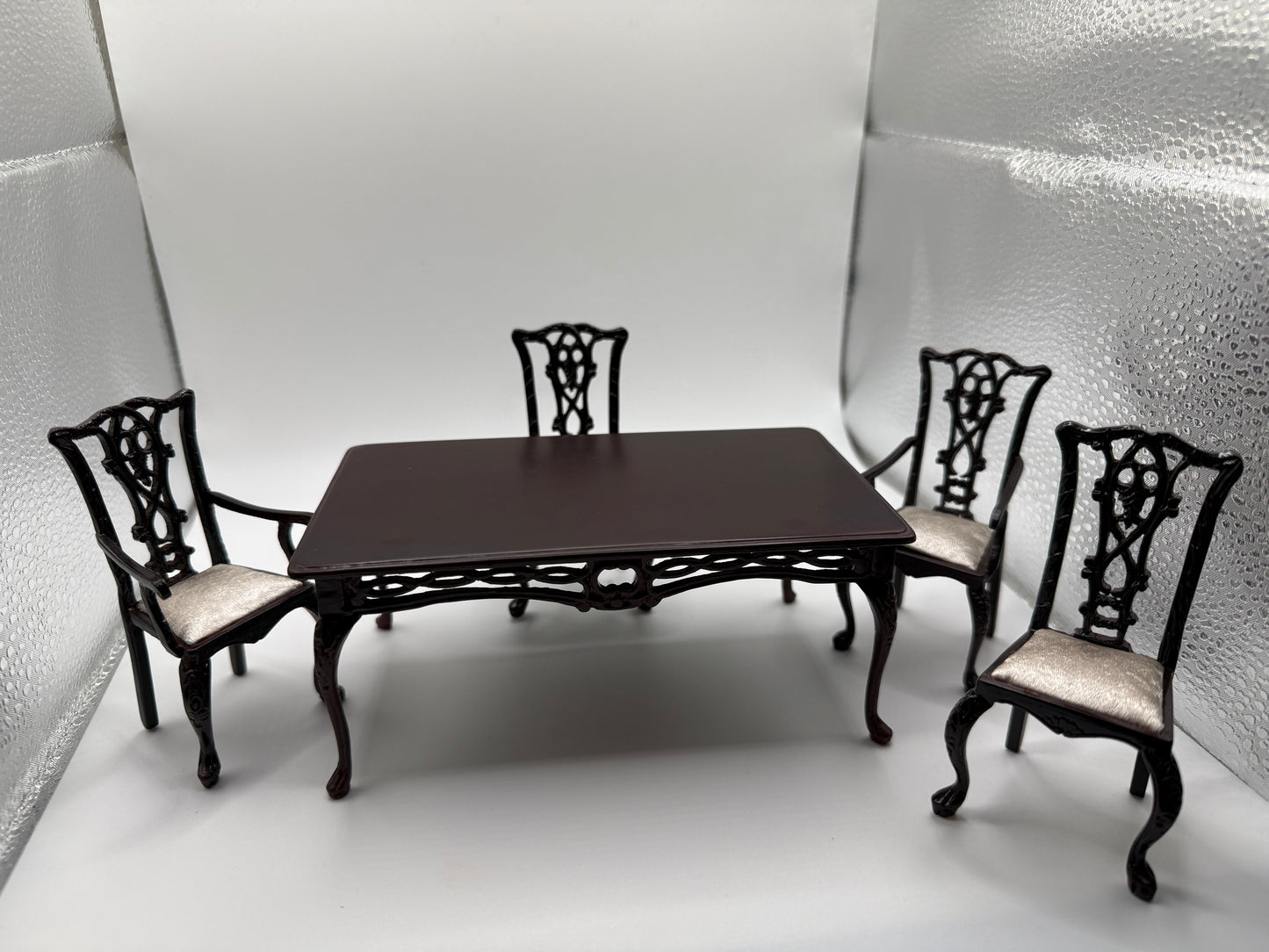 Bespaq Table 4 chairs and Settee