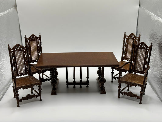 Bespaq Table with 4 Chairs