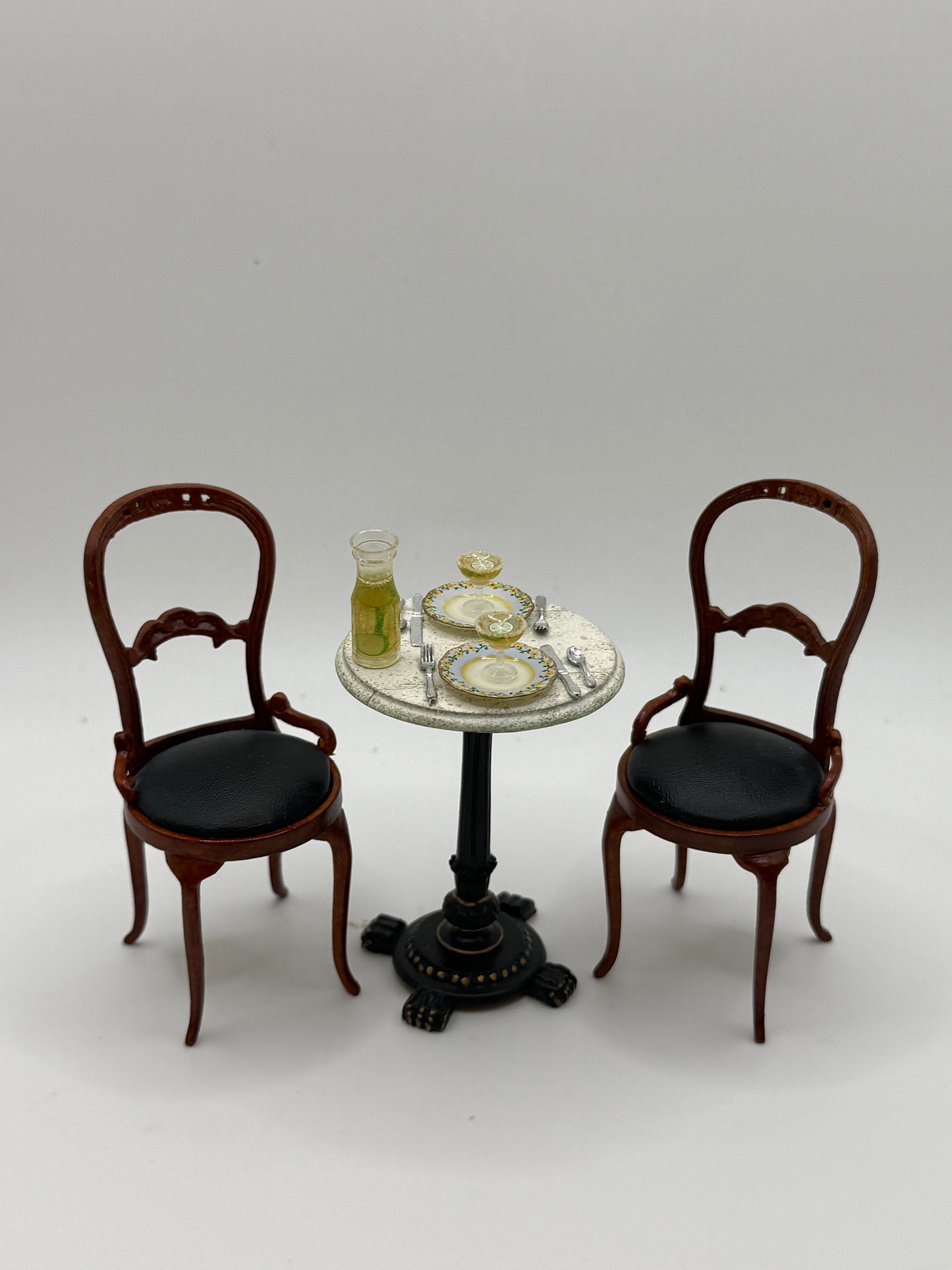 Bespaq Table and Chair Set