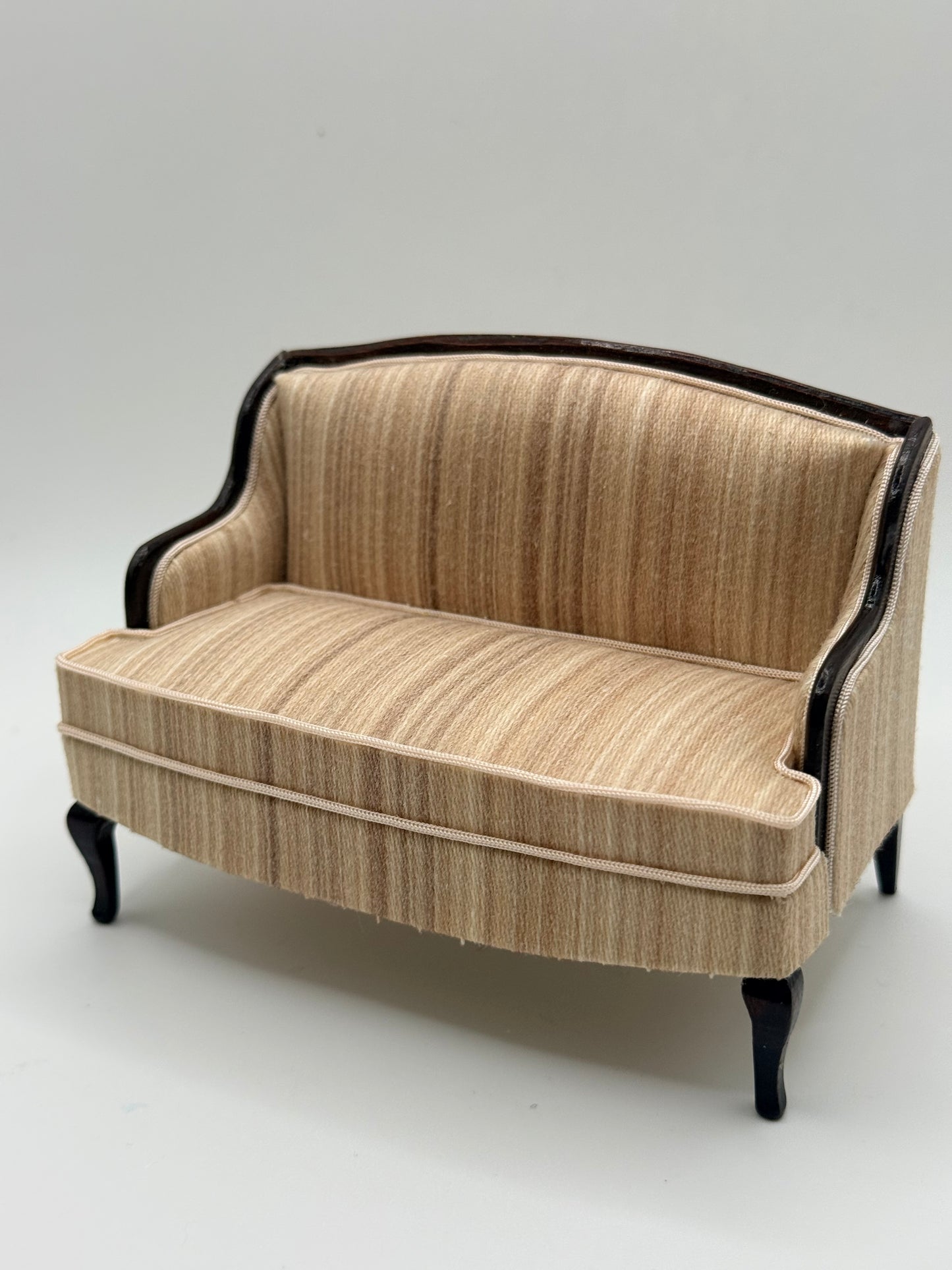 Love seat