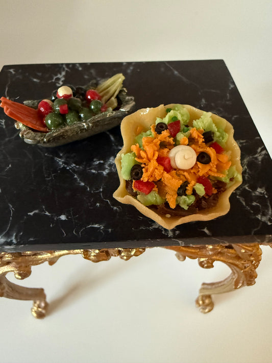 Tostada and relish dish