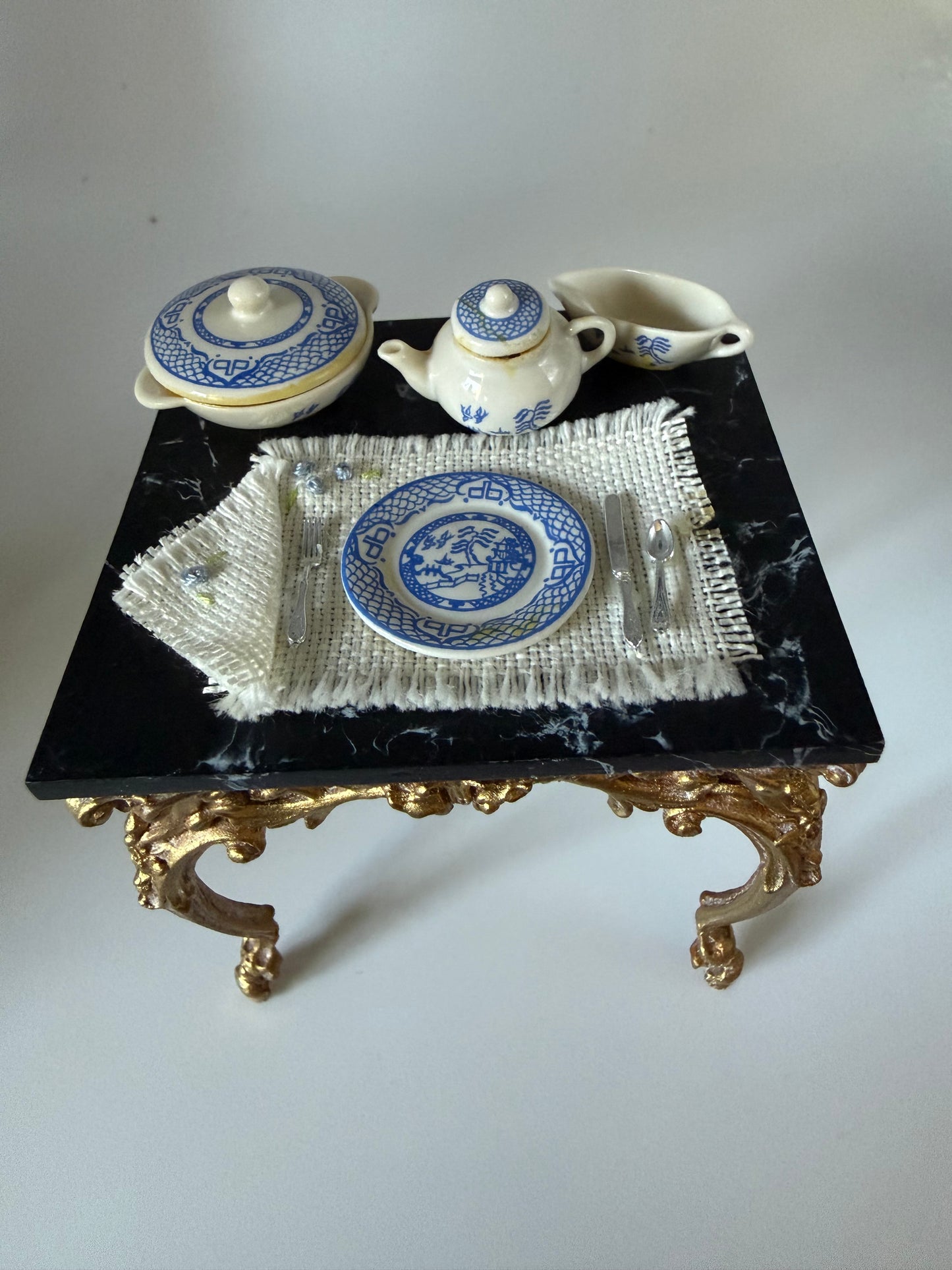 2 Place settings