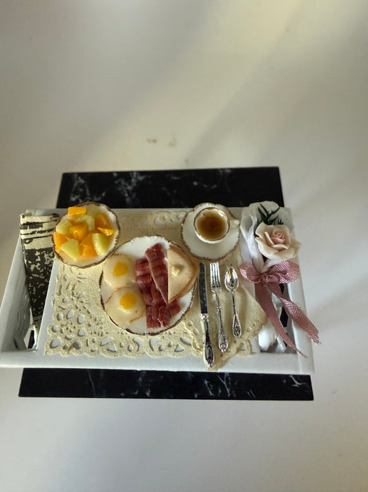 breakfast tray