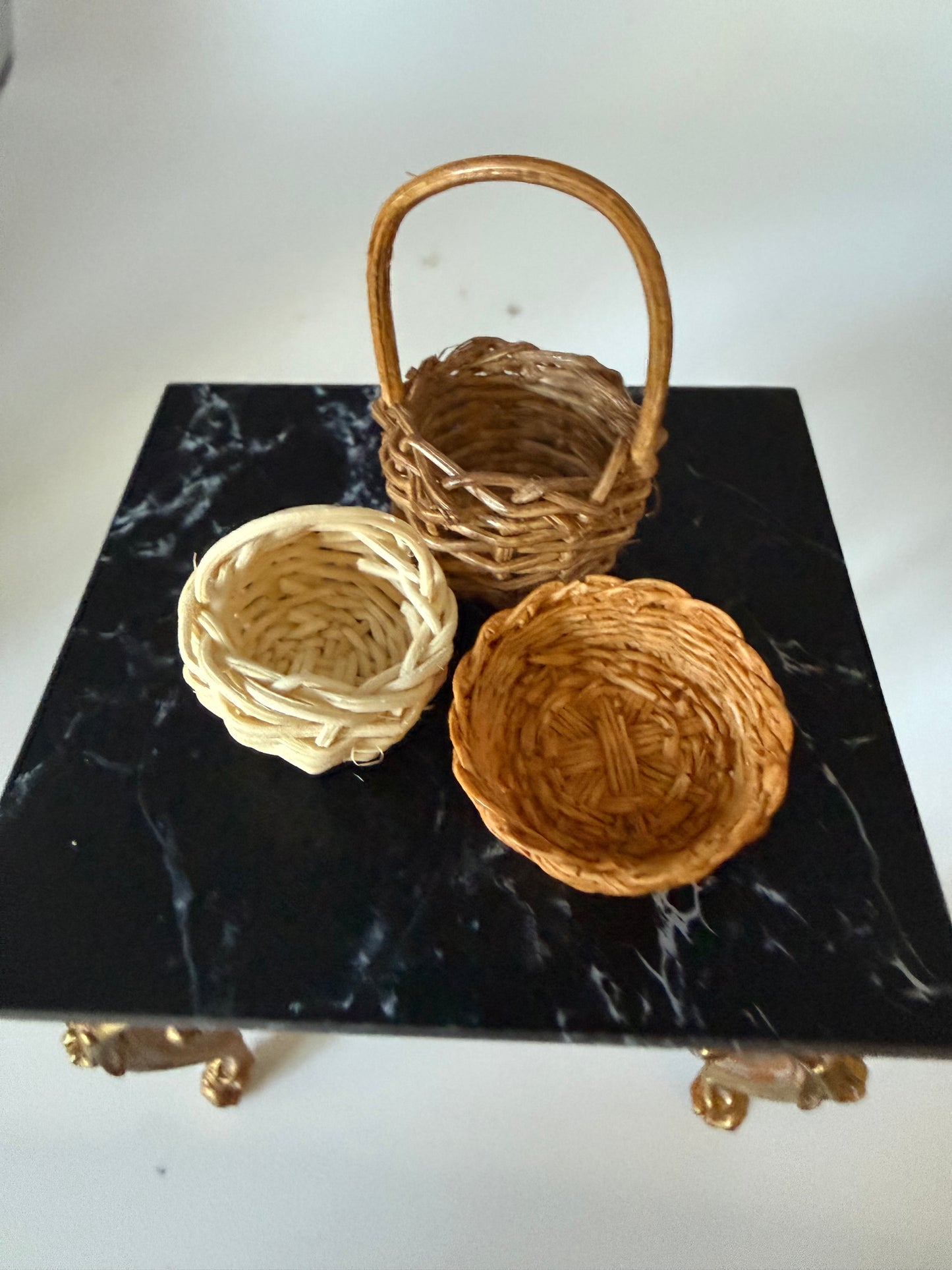 9 assorted Baskets